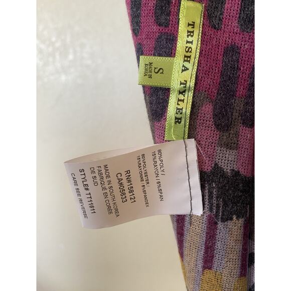 Trisha Tyler Reversible, Long-Sleeved, Mock Turtleneck, Lightweight Sweater - Sm - Picture 5 of 6